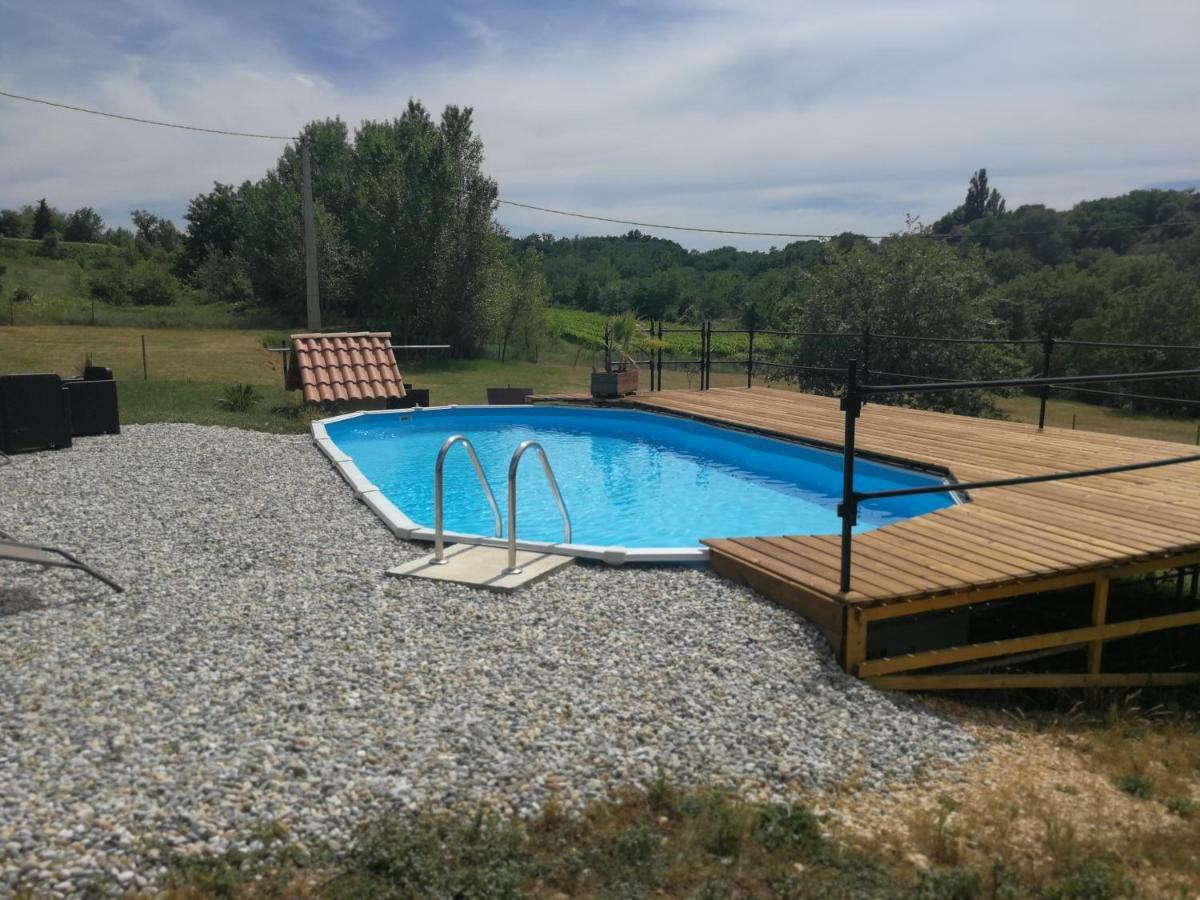 Mas Des Gardies Saint-Julien-de-Peyrolas ภายนอก รูปภาพ